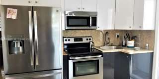 6744 SW 21st St Gallery 4