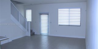 4272 NW 82nd Ave Gallery 4