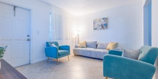 828 SW 2nd St Gallery 4