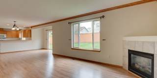 4 Bedroom 2.5 bath Home in Cherry Hill Gallery 7