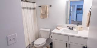 Elevate Apartments at Hawkeye - Student Housing Gallery 22