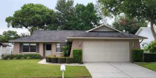 GORGEOUS 2 BEDS | 2 BATHS Home with a Sun Room and Garage in Port Richey Available for Rent! *Move-in Special* Gallery 1