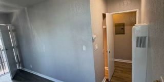 1336 1/2 West 94th Street - 1340 1/2 Gallery 6