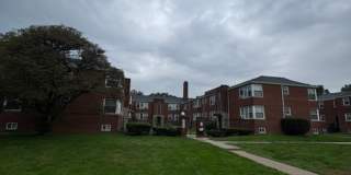 Knoxville Manor Gallery 1