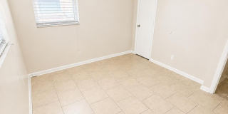 8067 PARENTAL Circle Gallery 2