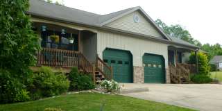 2 bed 1 bath unit Gallery 1