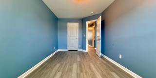 Updated 3BR Townhome | Community Pool, Gym, Pickleball, & Tennis Courts | Easy RTP Access Gallery 31