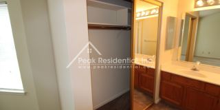 Nice 3bd/2ba House with 2 Car Garage near Bell & Rio Linda Blvd Gallery 22