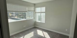 Modern 2 Bed + Flex Townhome with Rooftop Deck Near Paco Sanchez Park & Light Rail Gallery 9