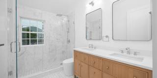 82 Josephine Evaristo Avenue Gallery 21