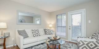 Del Lago Apartments Gallery 17