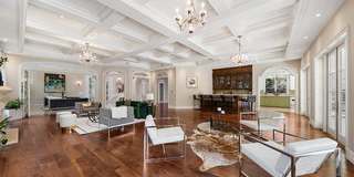 447 North Kenter Avenue Gallery 5