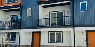 Beautiful 2018 townhome with 2 car garage and tall ceilings. Gallery 1