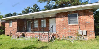 2165 1/2 Telfair Street Gallery 1