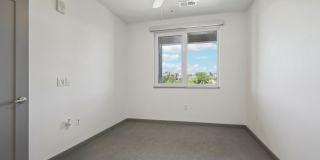 1880 Little Raven Gallery 21