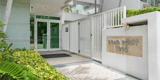 7800 Collins Ave Gallery 1