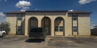 4707 Shadylane Dr. Flourplex Units A-D Gallery 1