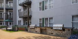 Link Apartments® Lake Park Gallery 15