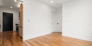 58 Kent St # U305 Gallery 6