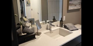 Center Square Lofts Gallery 35