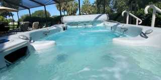 Spectacular Fully Furnished SEASONAL Home with Golf Course views and pool* Gallery 18