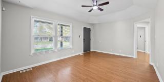 3 Bedroom 1 1/2 Bath Renovated Home For Rent! Gallery 9