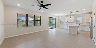 4470 Waterside Dr Gallery 11