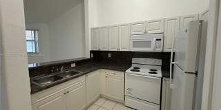 1661 SE 29th Ct Gallery 4