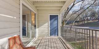 Treehouse Gallery 17