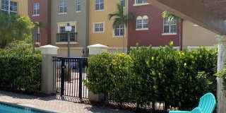 601 S Federal Hwy Gallery 29