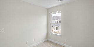 106 Heirloom Road Gallery 15