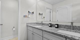 10893 DRUMMOND Place Gallery 16