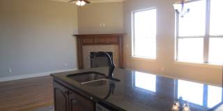 Fully Furnished TWO BEDROOM/ TWO BATHROOM WITH STUDY- Gallery 8