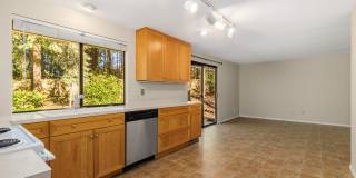 Charming 3 Bedroom Rambler in Education Hill Charming 3 Bedroom Rambler in Education Hill Gallery 4