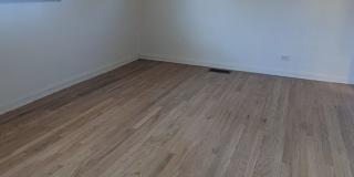 SUPER CUTE 1 BDRM IN DUPLEX HOME IN SLOAN'S LAKE AREA! GARAGE AND FENCED YARD! Gallery 15
