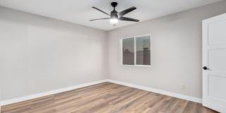 5909 West Elm Street - 1 Gallery 14
