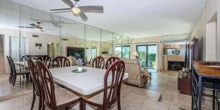 6260 SUN BOULEVARD Gallery 24