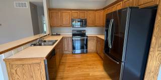 4 Bedroom, 3 Bath Duplex in CrossKeys! Gallery 17