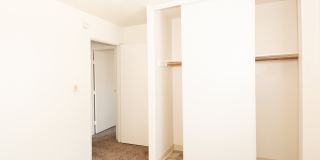 Churchill Gardens Apartments Gallery 14