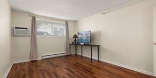 222 Stackpole St Gallery 4