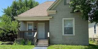 2122 S Sergeant Avenue Gallery 1