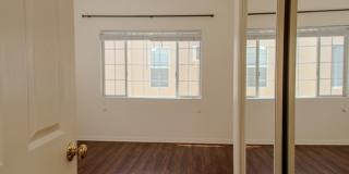 Garfield Avenue Apartments Gallery 28