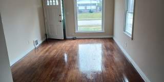 RARE VACANCY - CUYAHOGA FALLS.  A NICE 3 BEDROOM RANCH ON A QUIET ST. Gallery 3