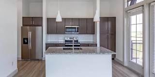 Valor at the Realm Gallery 8