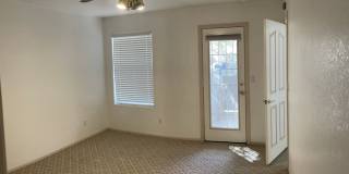 3rd floor with balcony - Boulder City Gallery 11