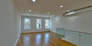 515 11TH Street SE Gallery 25