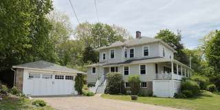 Winter Rental: Tidebend – Exceptional 6-Bedroom Home Overlooking the Annisquam River Gallery 1