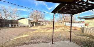 5002 46th Street Gallery 14