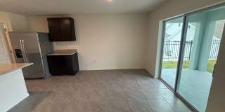 Brand New 4 Bedroom W/ Open Floor Plan! Gallery 15