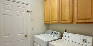9512 Greenpointe Drive Gallery 72